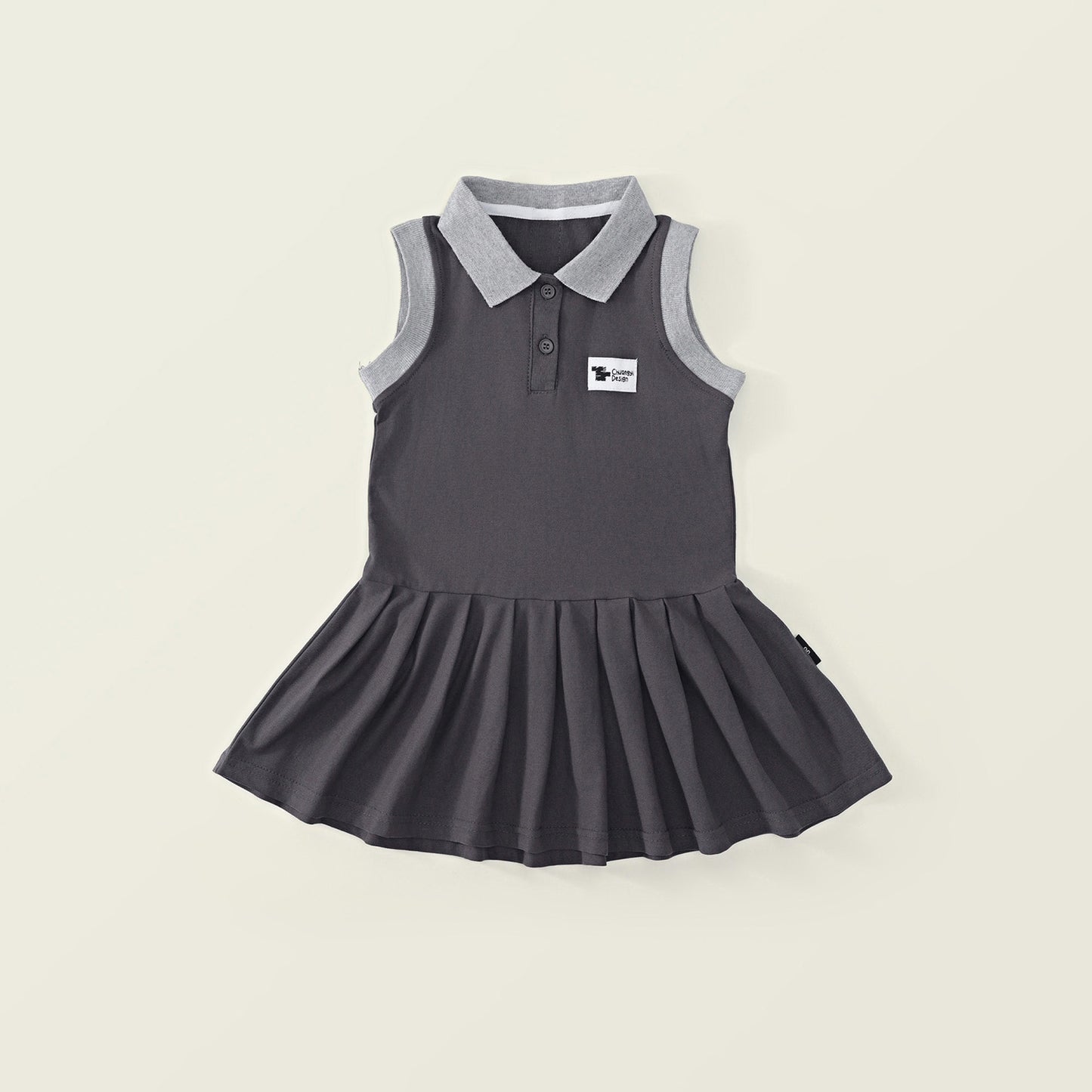 Girls Sleeveless Pleated Dress