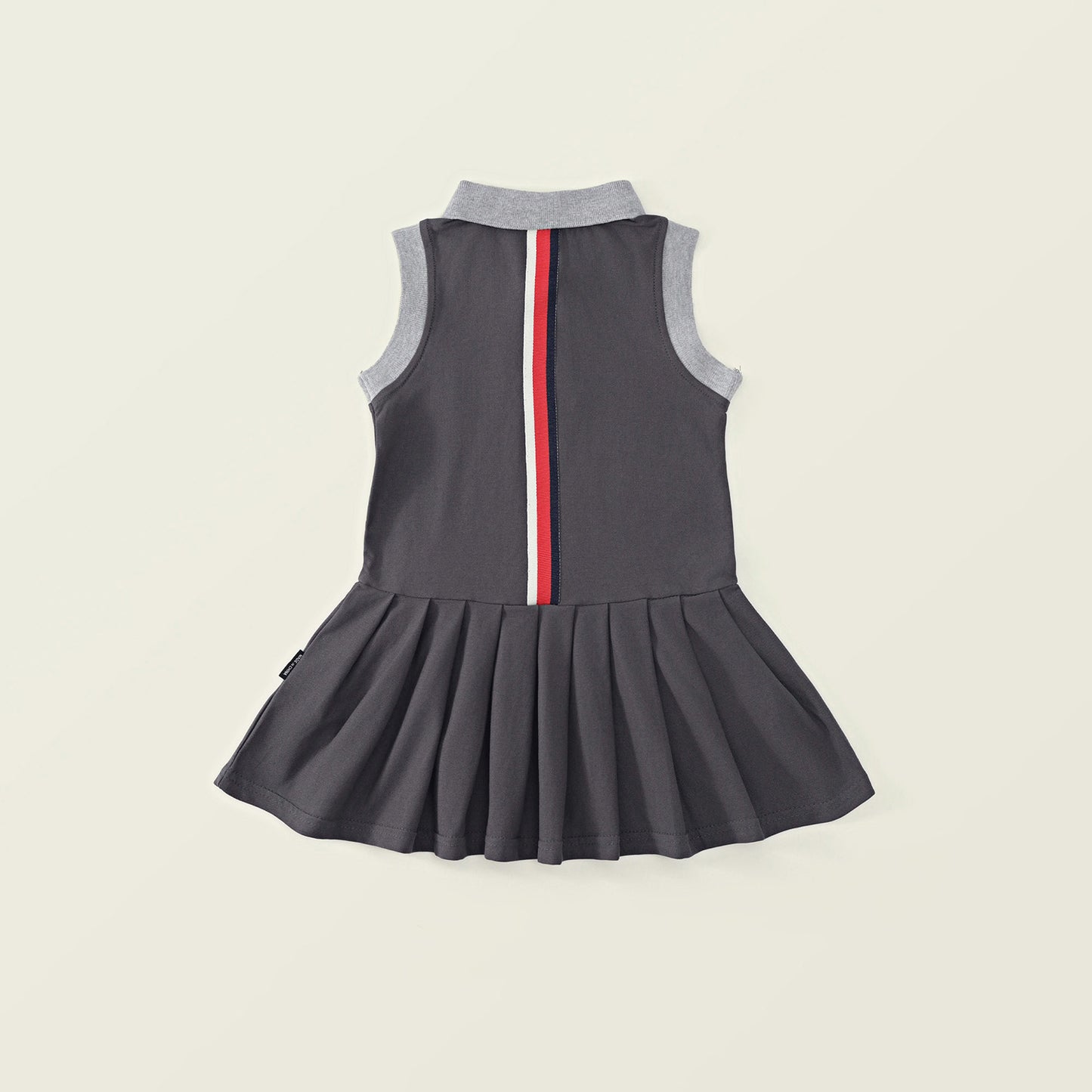 Girls Sleeveless Pleated Dress