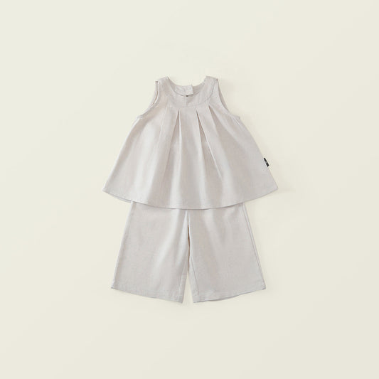 Girls' Sleeveless Pleated Top and Shorts Set-K6126144