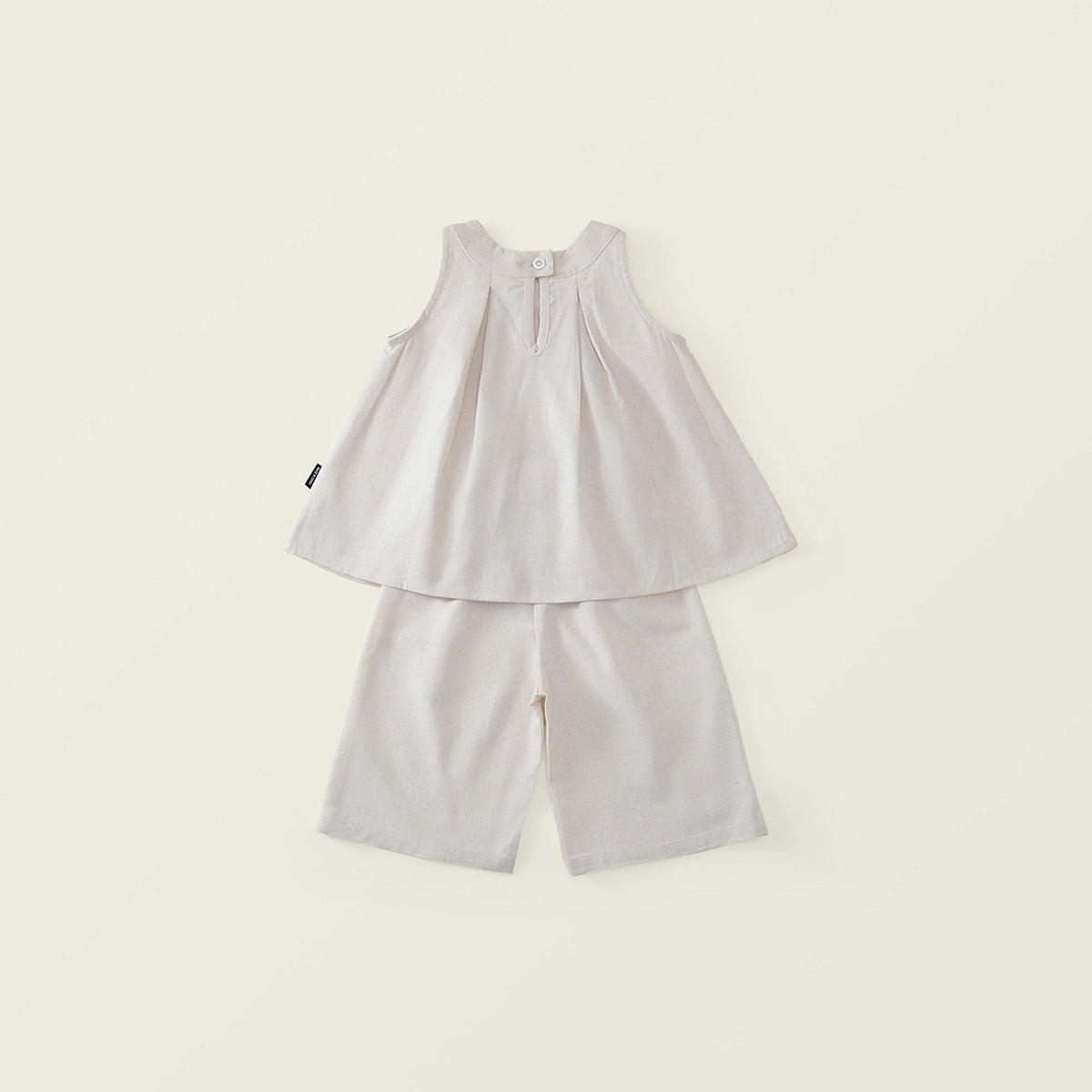 Girls' Sleeveless Pleated Top and Shorts Set-K6126144